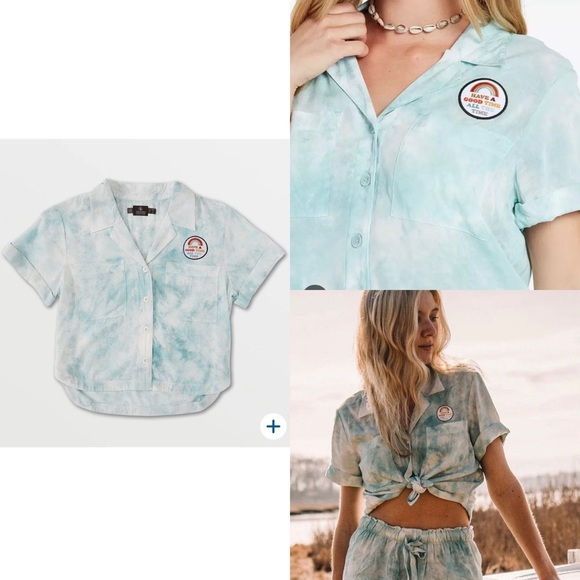 NWT Volcom Women’s Outerbanks Sarah Cameron Top-RARE - Picture 1 of 6